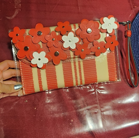 Parfois wristlet used once - Picture 5 of 8